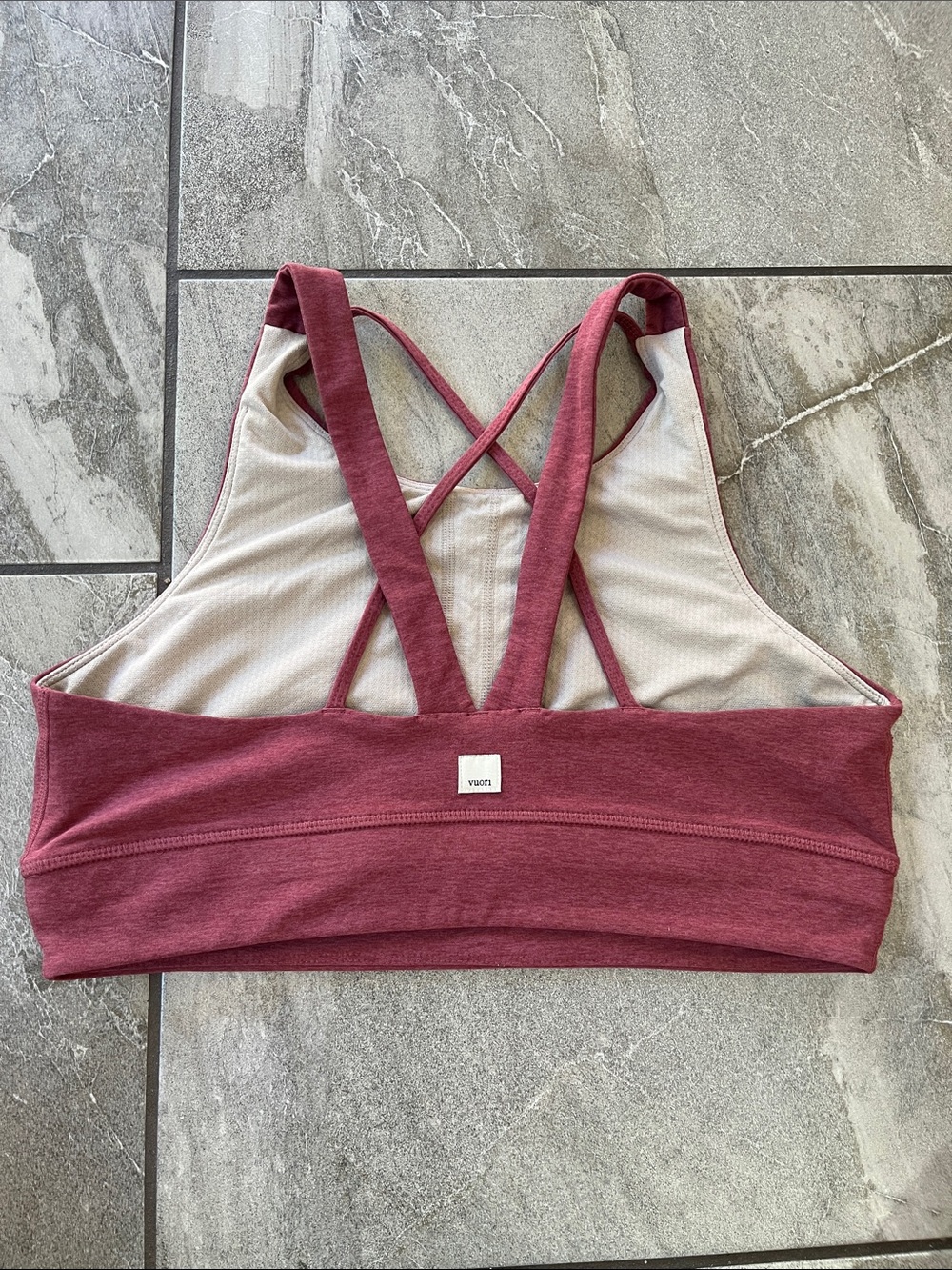 🤍 Vuori Elevation Bra Size Large High Neck Full Support Strappy Back Mauve Wine